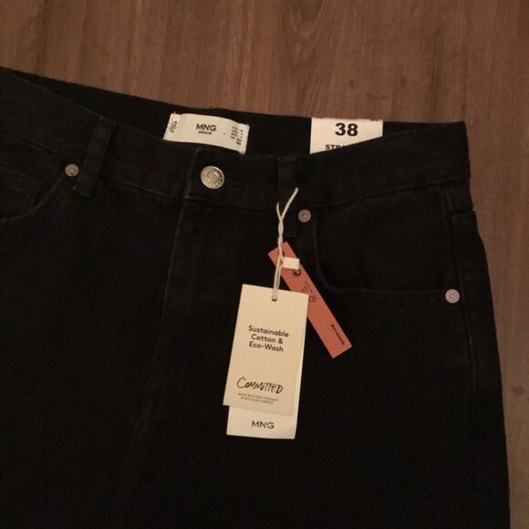 NWT MNG Black Straight Mid Rise Jeans - Picture 4 of 7